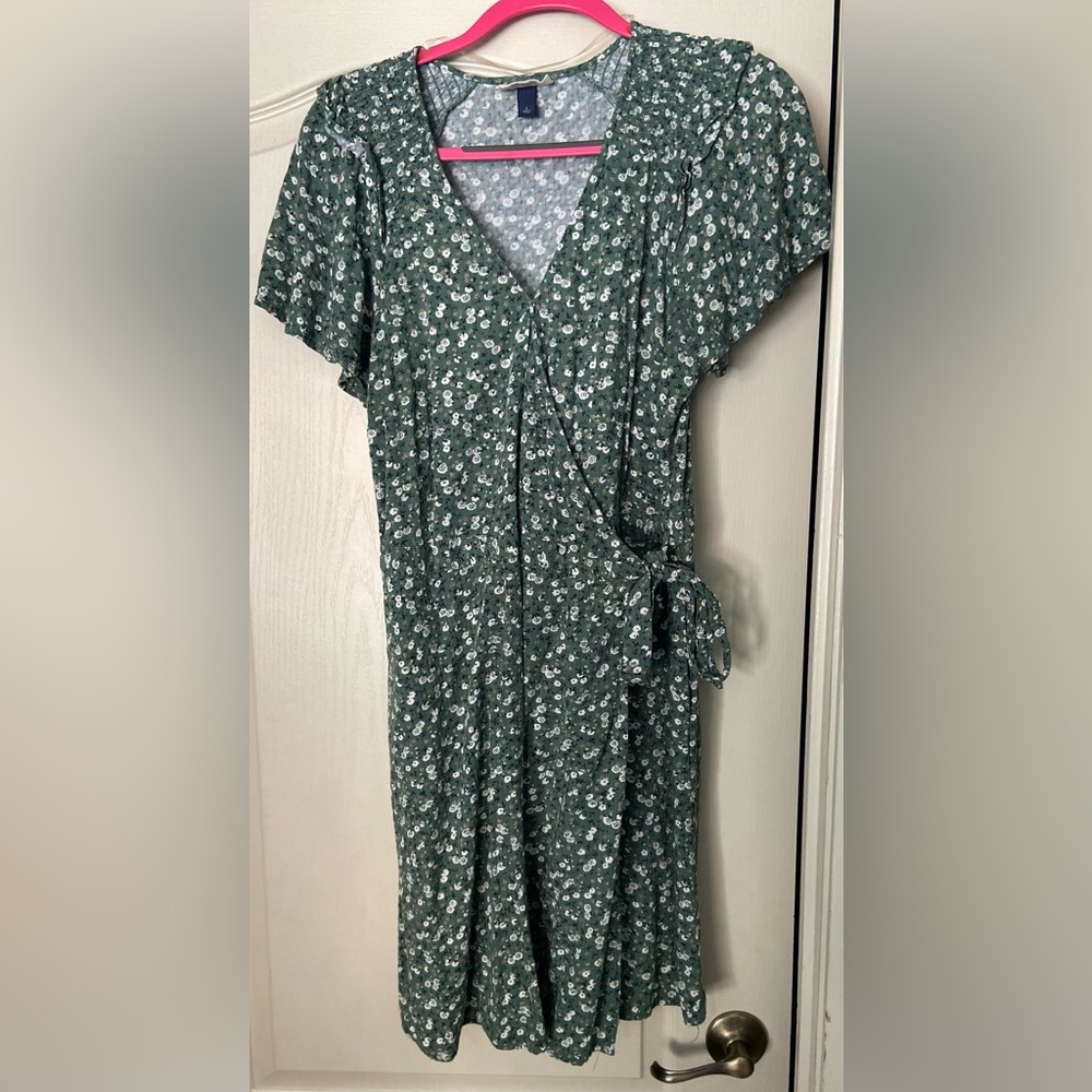 Front tie green spring dress!